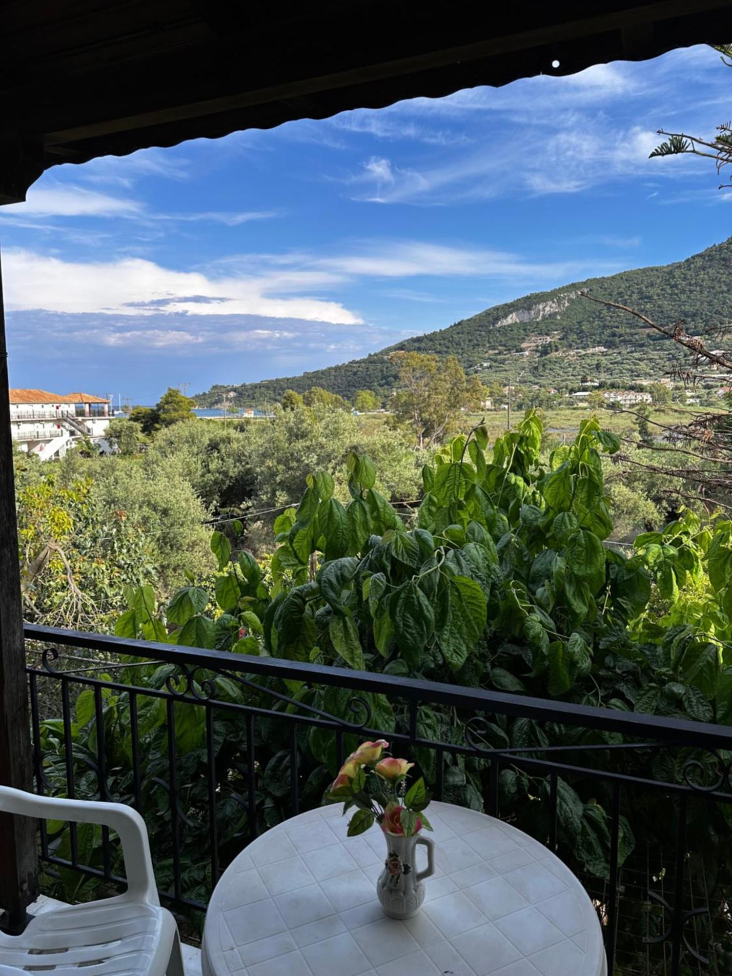 Villa Theodora Keri エクステリア 写真