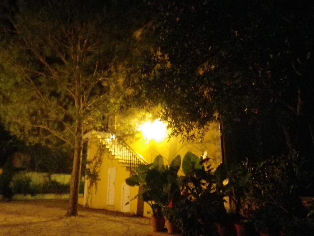 Villa Theodora Keri エクステリア 写真