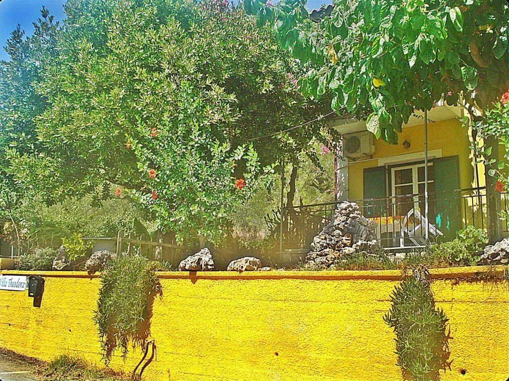 Villa Theodora Keri エクステリア 写真